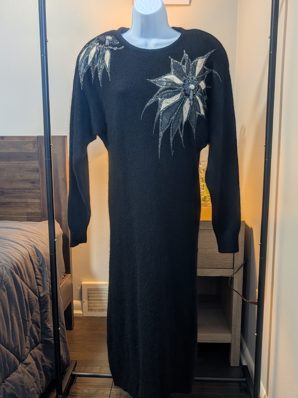 Laura Winston Mixed Natural Materials Sweater Dress